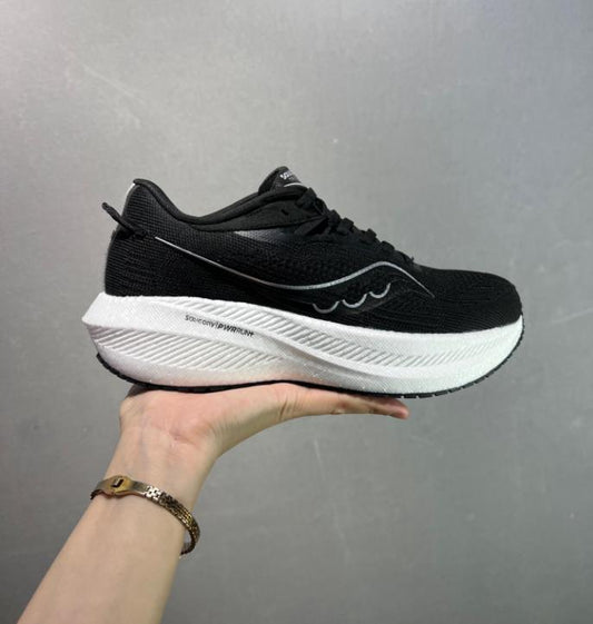 Saucony Triumph 21 Thick-Soled Casual Running Shoes
