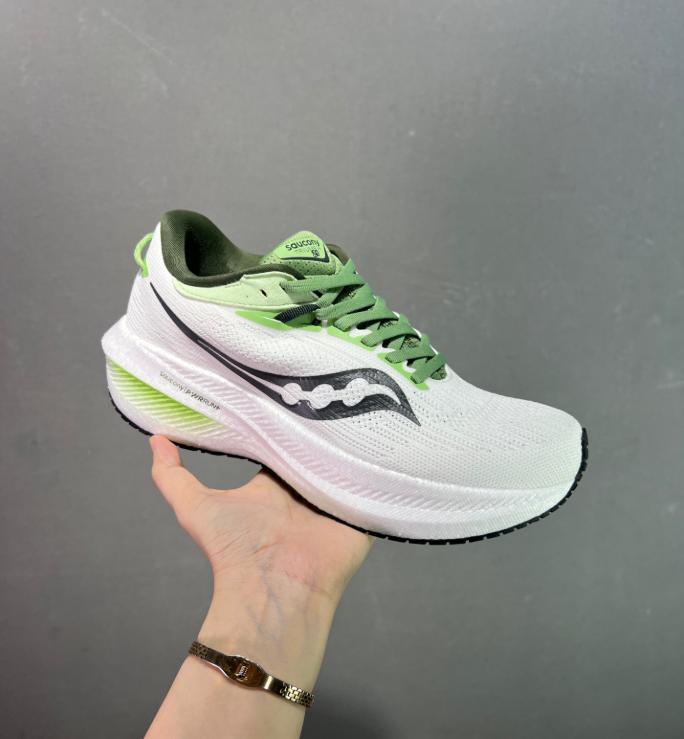 Saucony Triumph 21 Thick-Soled Casual Running Shoes