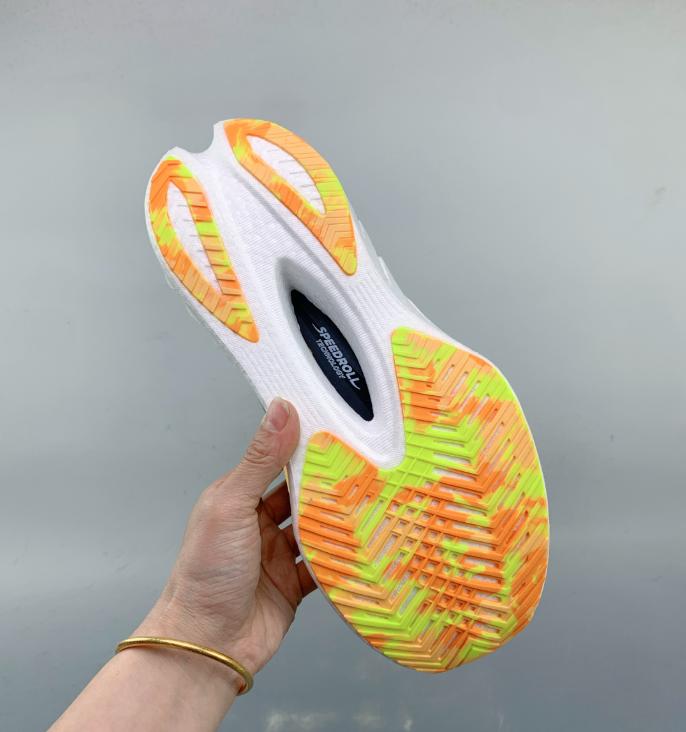 Saucony Endorphin Pro 4 Series Low-Top Cushioned Running Shoes
