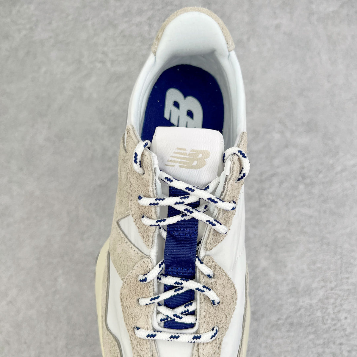 New Balance MS327 Series Retro Casual Running Shoes