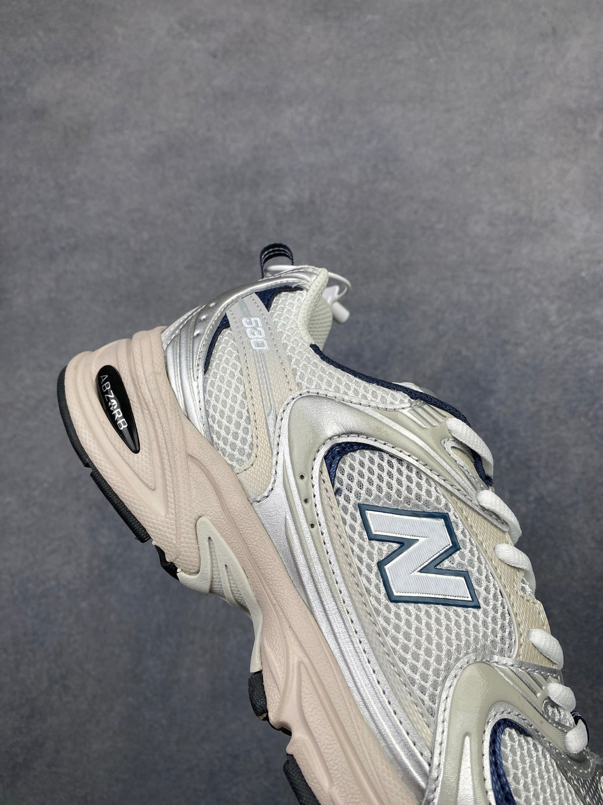 New Balance NB 530 Durable Mesh Low-Top Running Shoes