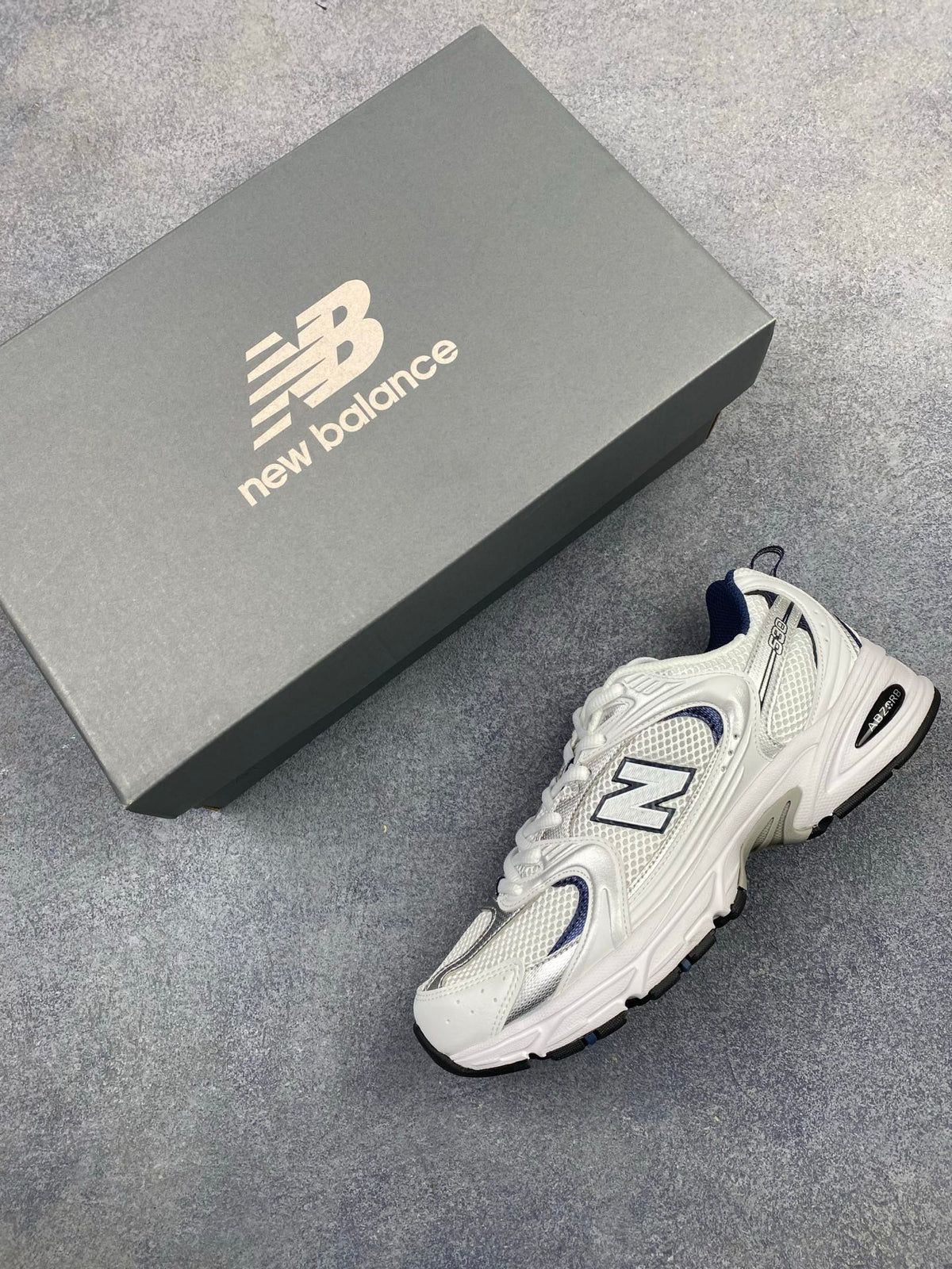 New Balance NB 530 Durable Mesh Low-Top Running Shoes