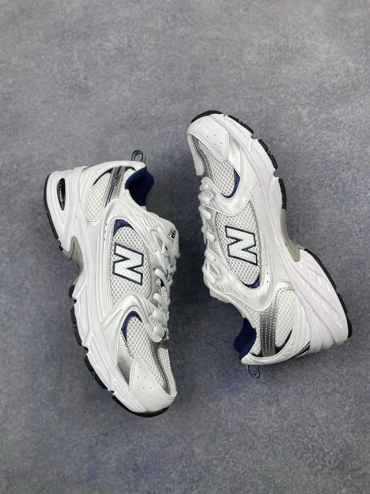 New Balance NB 530 Durable Mesh Low-Top Running Shoes