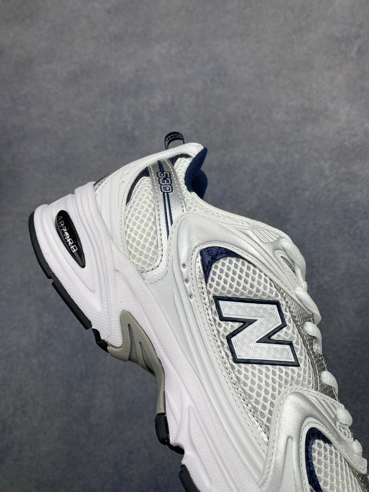 New Balance NB 530 Durable Mesh Low-Top Running Shoes