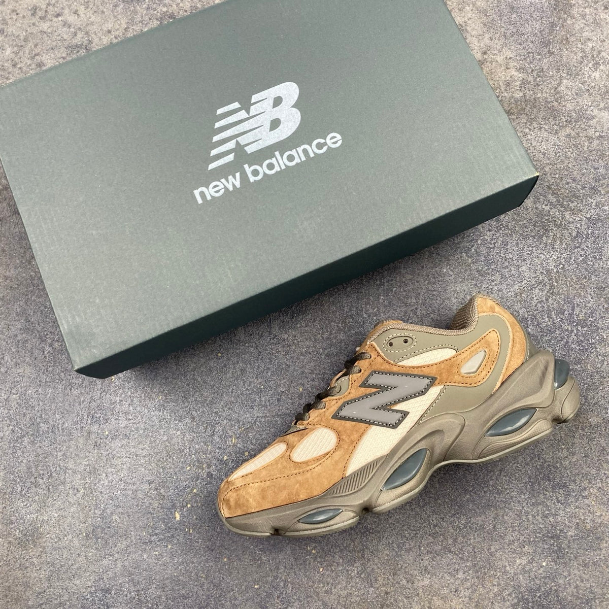 New Balance 983 Series Retro Casual Running Shoes