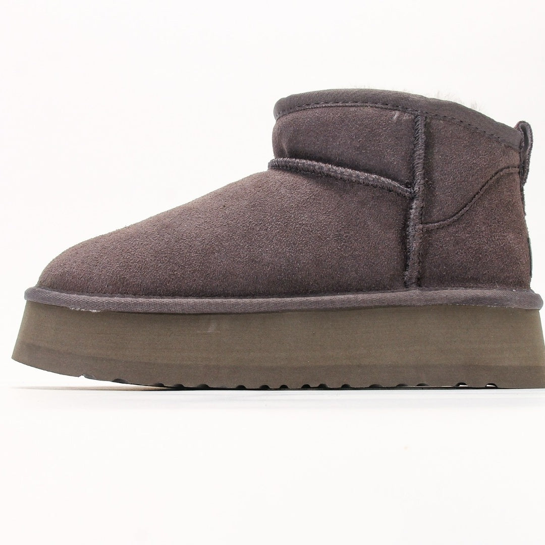 UGG Classic Ultra Mini thick-soled snow boots