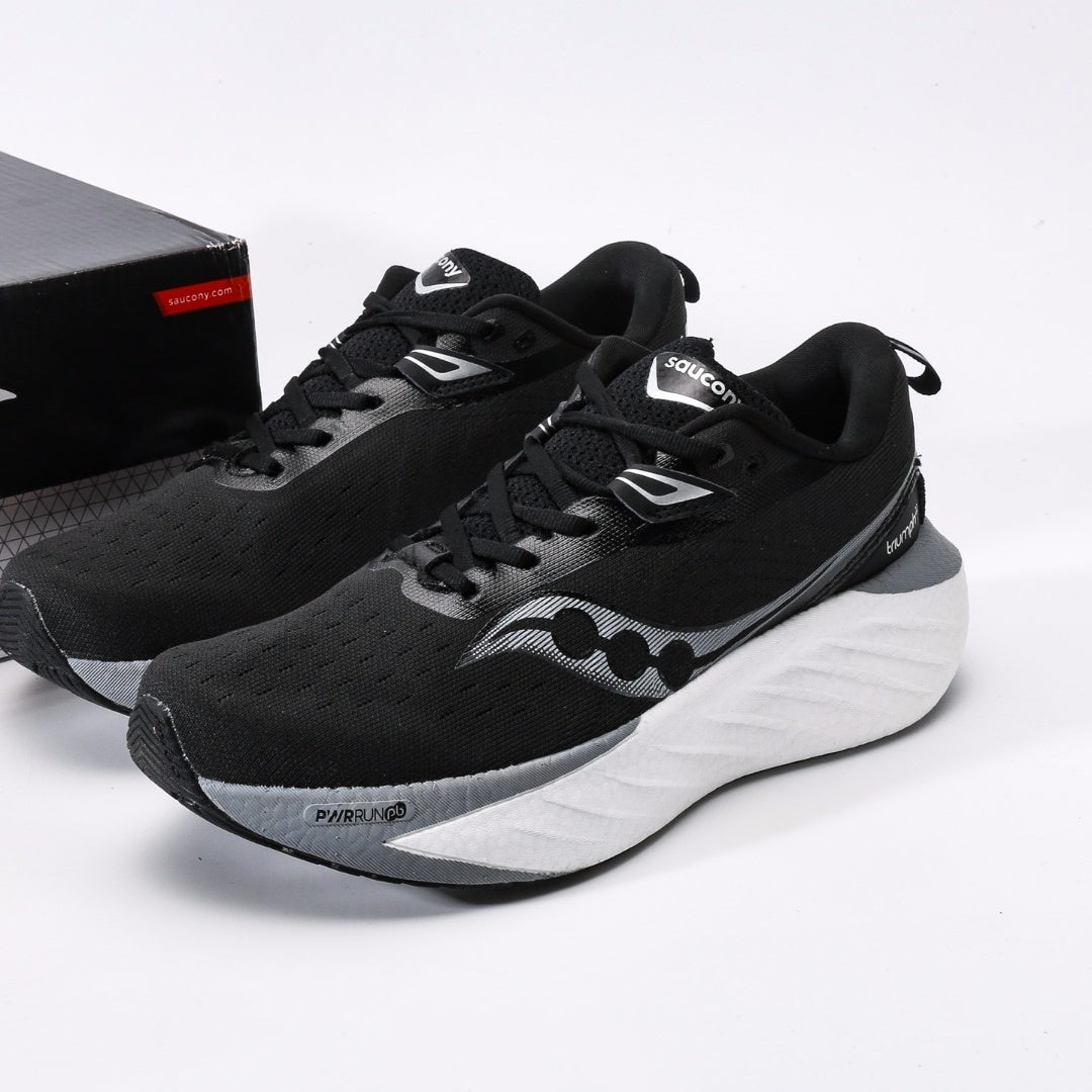 Saucony Triumph 22 Series Running Shoes