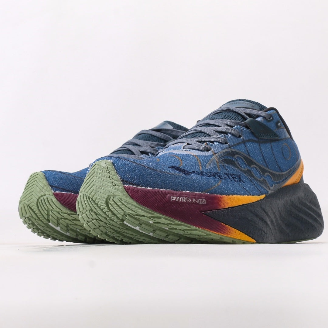 Saucony Triumph 22 Series Running Shoes